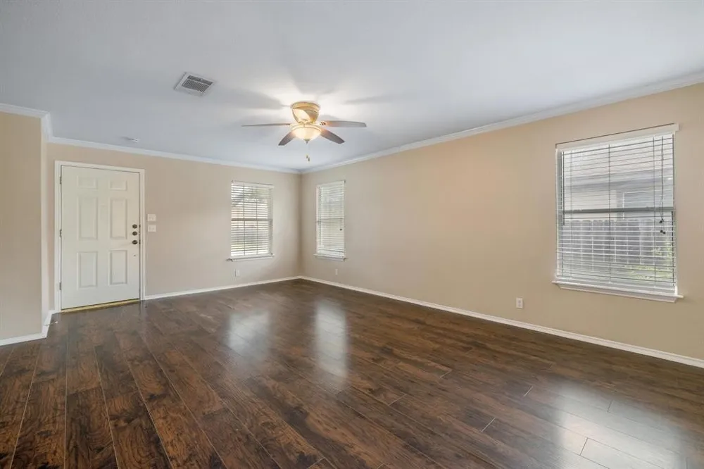 104 Brentwood Drive Leander, TX 78641