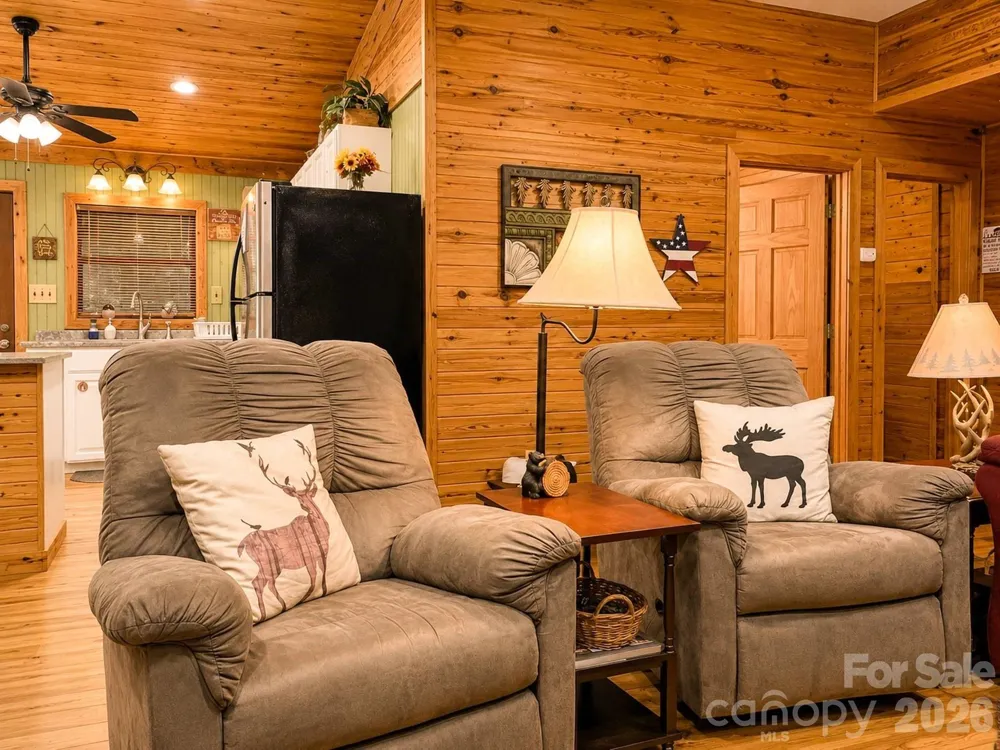 218 Tuskeegee Acres Road Robbinsville, NC 28771