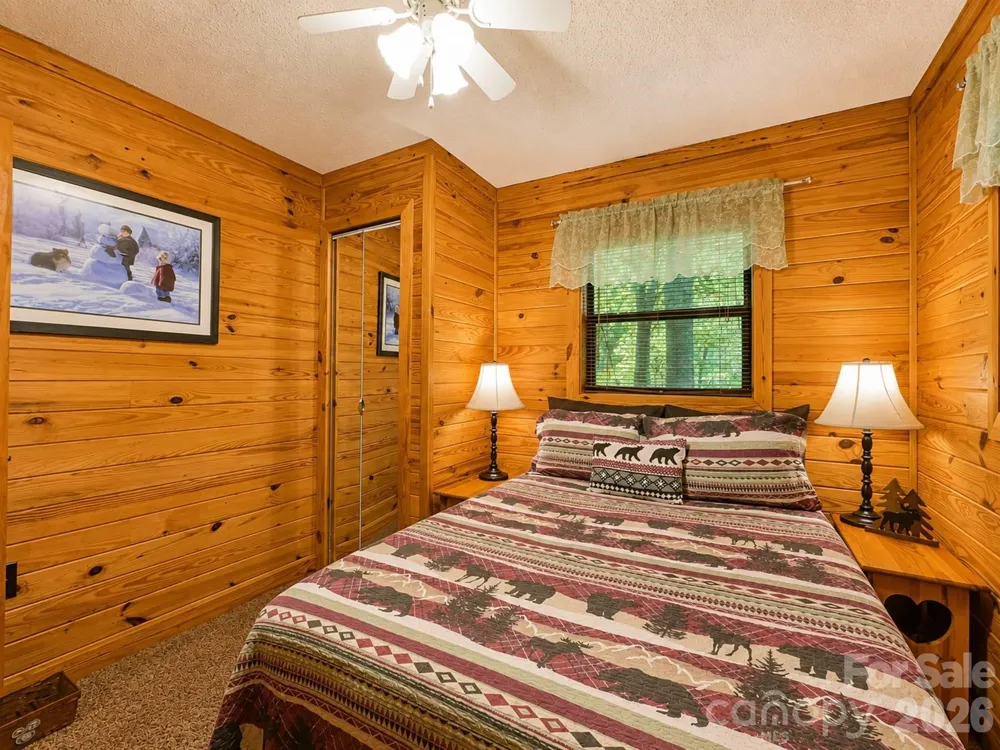 218 Tuskeegee Acres Road Robbinsville, NC 28771