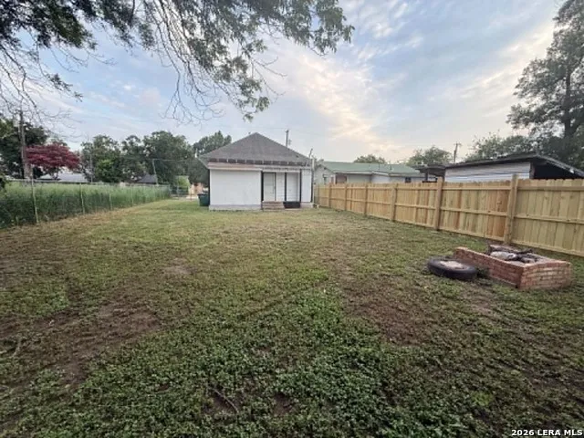 115 Querida Ave San Antonio, TX 78226