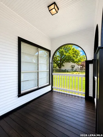 115 Querida Ave San Antonio, TX 78226