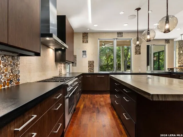 3 Whitechurch Lane San Antonio, TX 78257