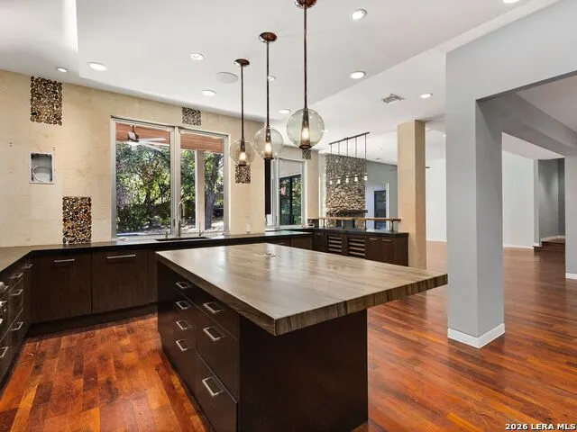 3 Whitechurch Lane San Antonio, TX 78257