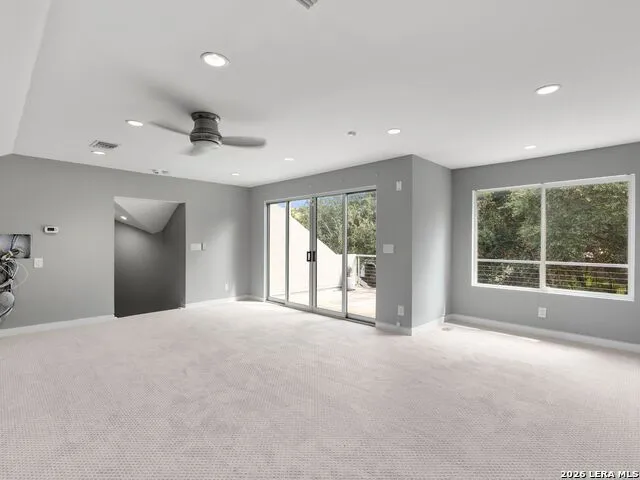 3 Whitechurch Lane San Antonio, TX 78257