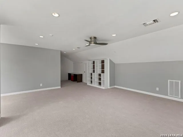 3 Whitechurch Lane San Antonio, TX 78257
