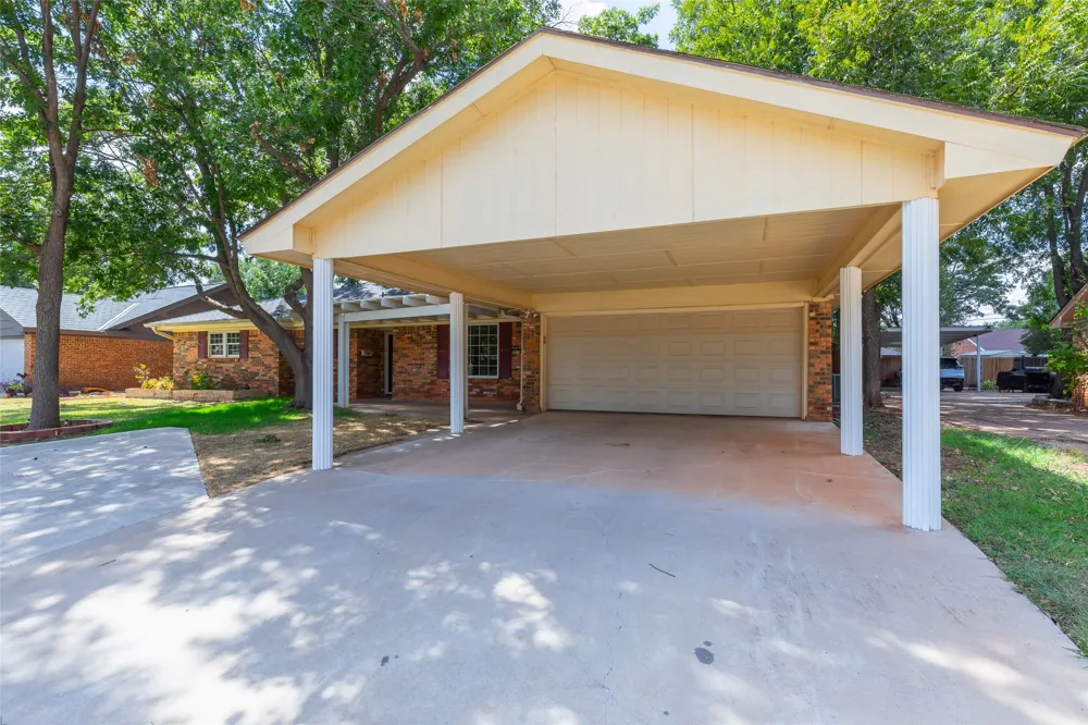 2234 Brentwood Drive Abilene, TX 79605