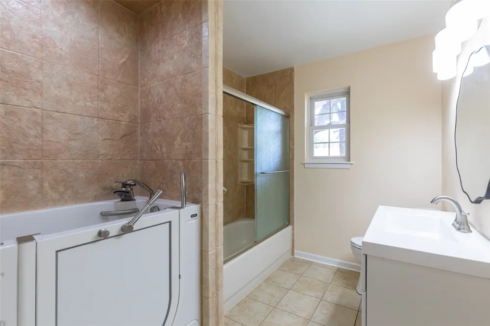 2234 Brentwood Drive Abilene, TX 79605