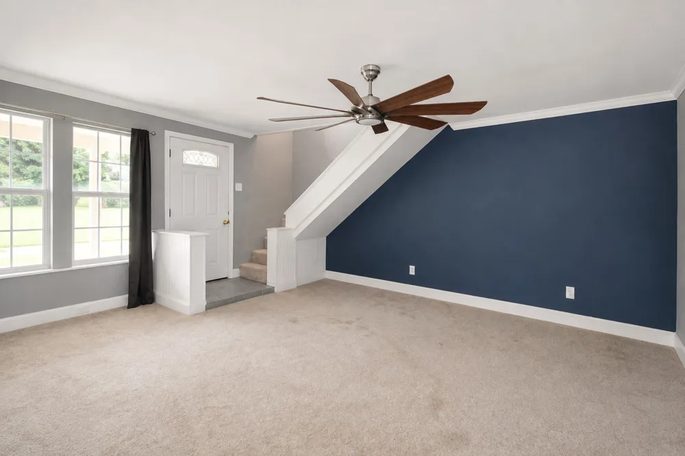 730 Valiant Circle Garland, TX 75043