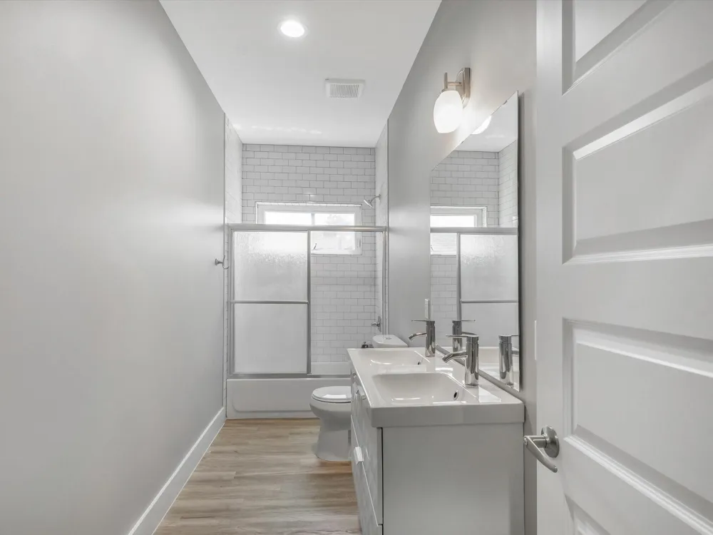 219 Pheasant Street #C Houston, TX 77018