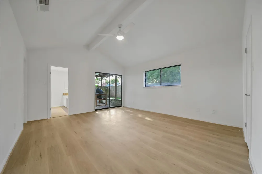 813 E Green Belt Drive Sugar Land, TX 77498
