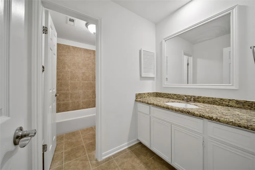 813 E Green Belt Drive Sugar Land, TX 77498
