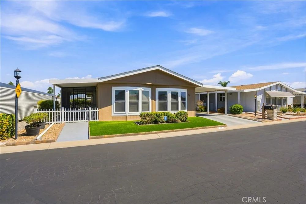 1250 Kirby #99 Hemet, CA 92545