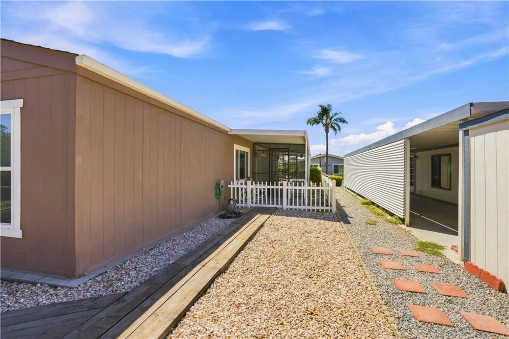 1250 Kirby #99 Hemet, CA 92545