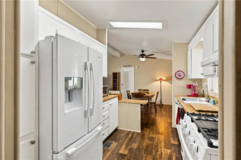 1250 Kirby #99 Hemet, CA 92545