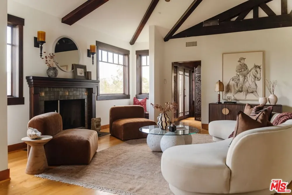 1273 Fernwood Pacific Drive Topanga, CA 90290