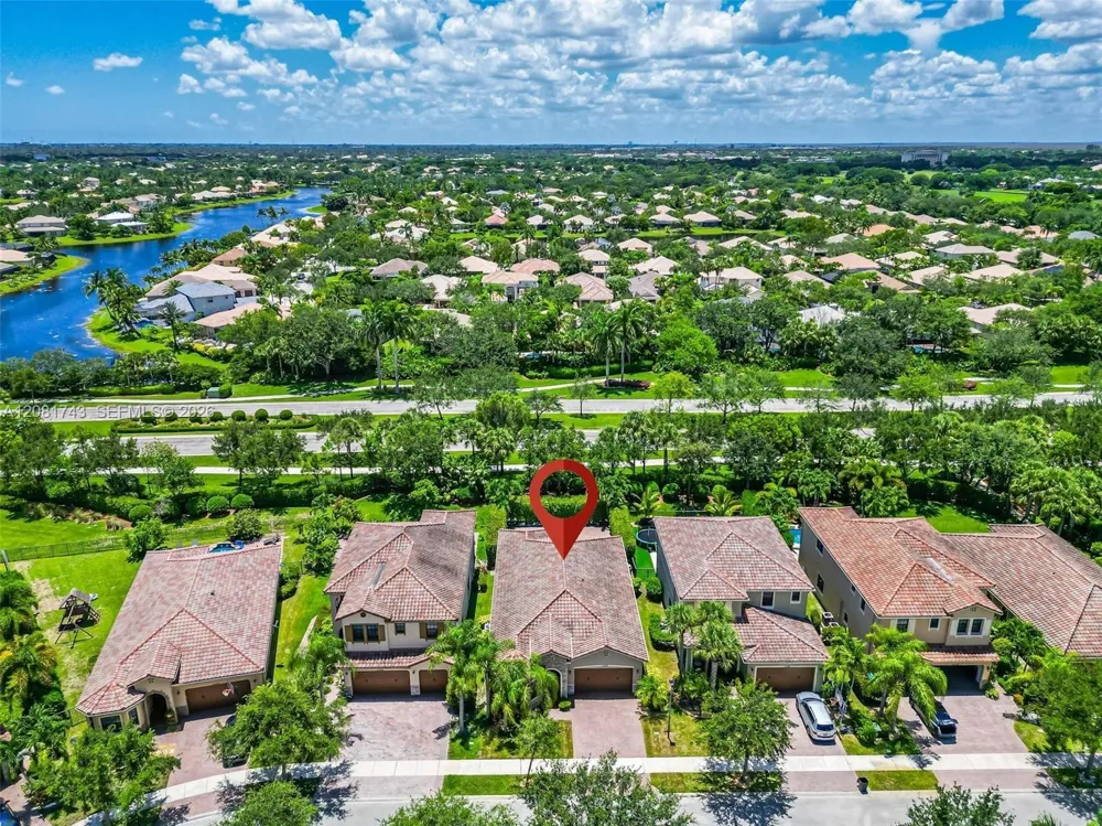 11174 NW 72nd Pl Parkland, FL 33076