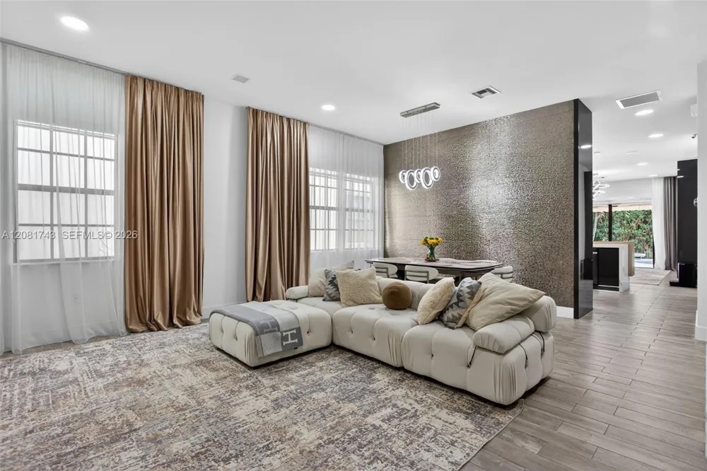 11174 NW 72nd Pl Parkland, FL 33076