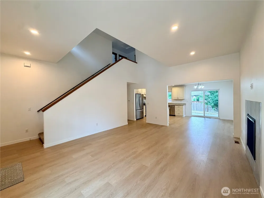 1034 S 74th Street Tacoma, WA 98408