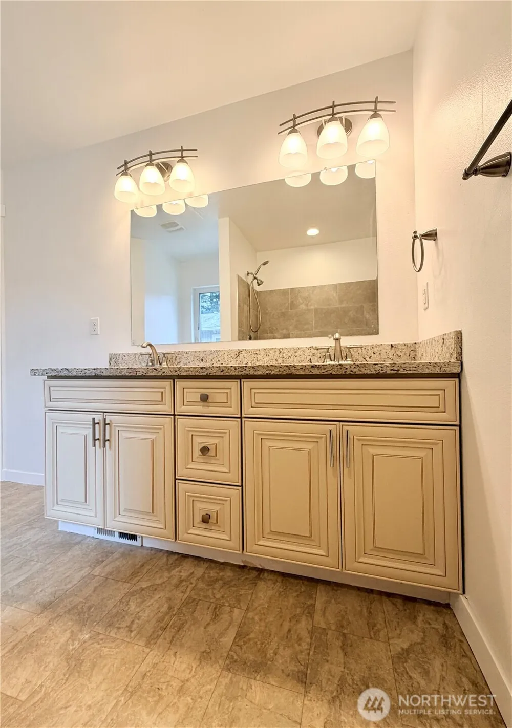 1034 S 74th Street Tacoma, WA 98408