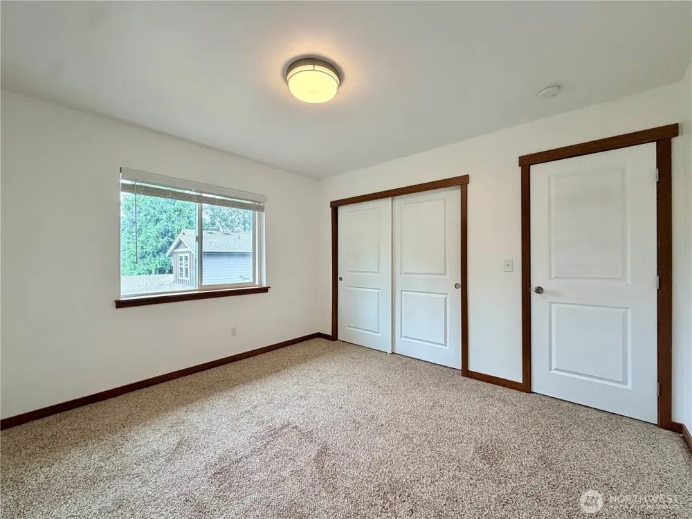 1034 S 74th Street Tacoma, WA 98408
