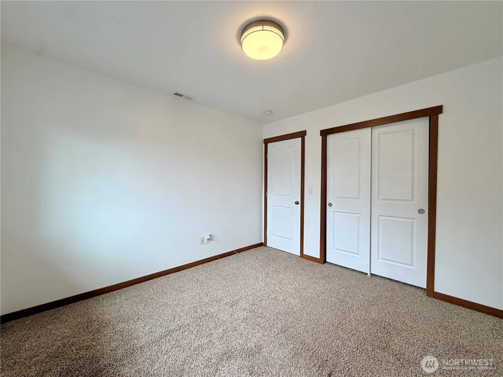 1034 S 74th Street Tacoma, WA 98408