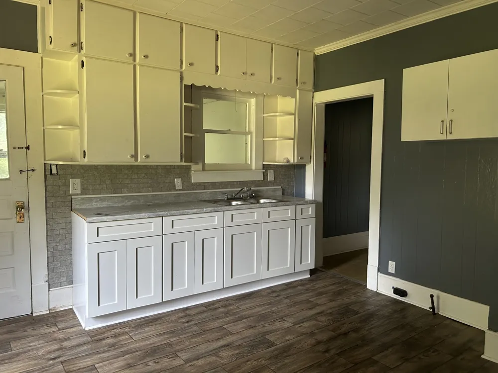 107 Hemlock St Bruceton, TN 38317