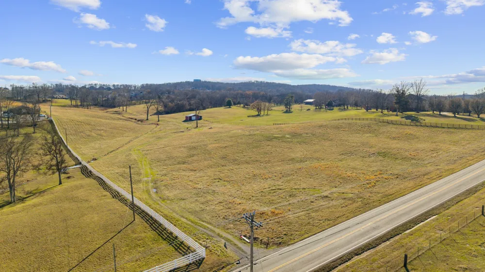 2764 Horn Springs Rd Lebanon, TN 37087
