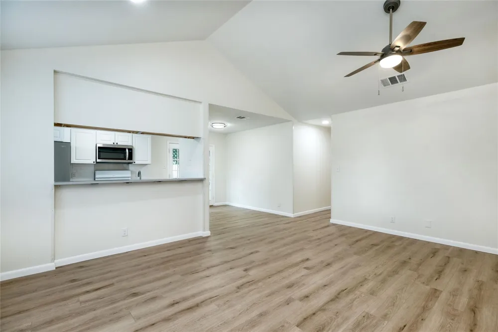 107 Nicole Cove #B Round Rock, TX 78664