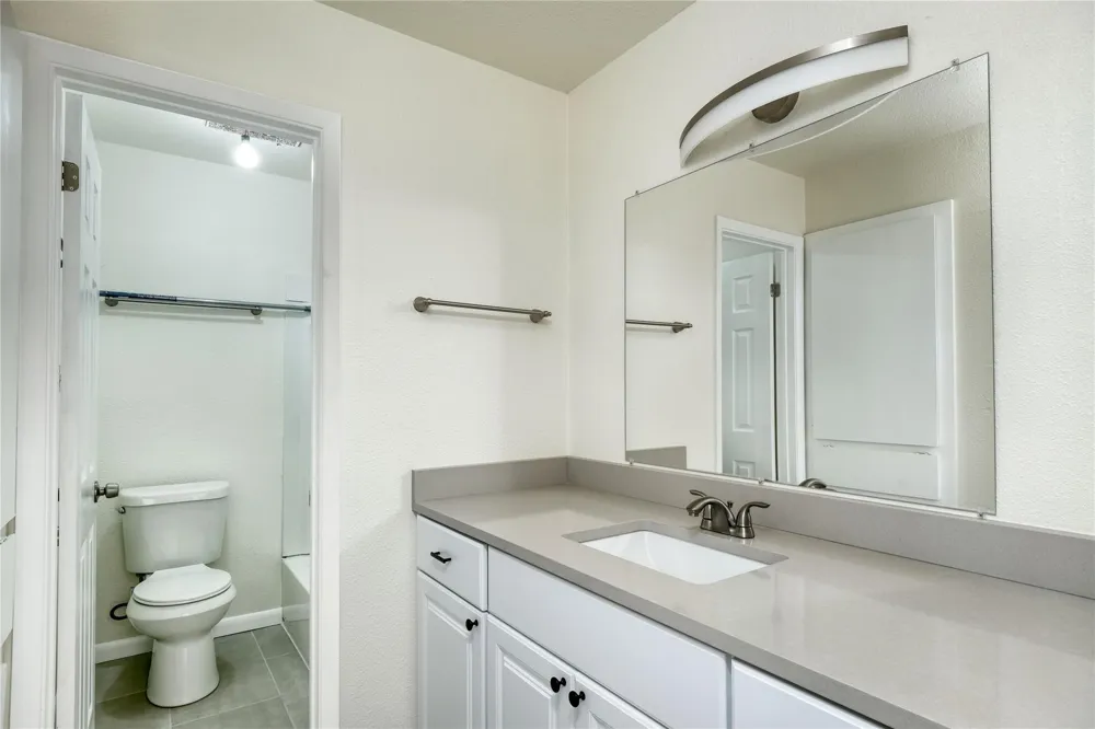 107 Nicole Cove #B Round Rock, TX 78664