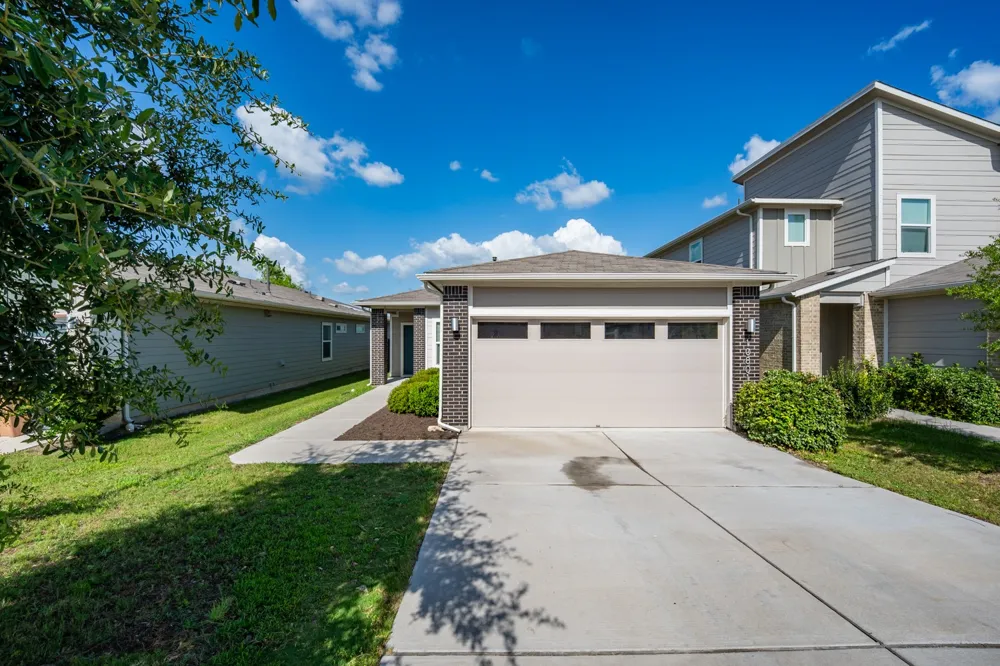 10801 Meris Lane Austin, TX 78754