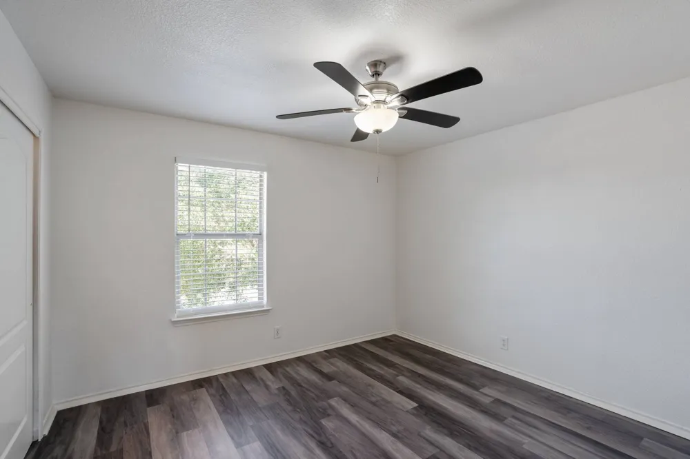 711 Abundance Lane Kyle, TX 78640