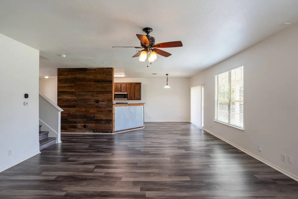 711 Abundance Lane Kyle, TX 78640