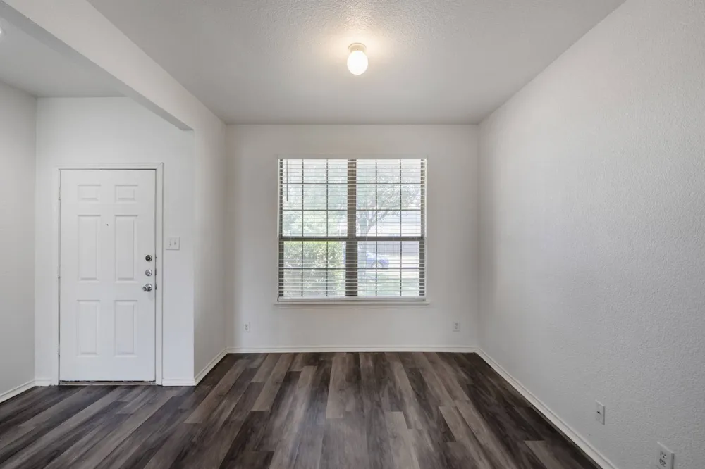 711 Abundance Lane Kyle, TX 78640