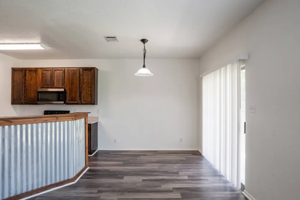 711 Abundance Lane Kyle, TX 78640