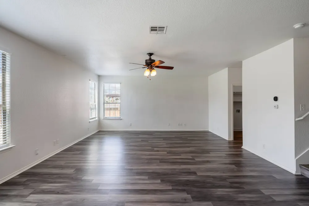 711 Abundance Lane Kyle, TX 78640