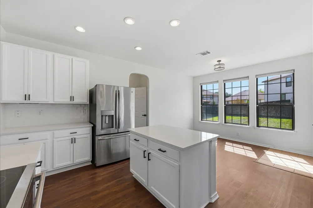 380 Apricot Drive Kyle, TX 78640