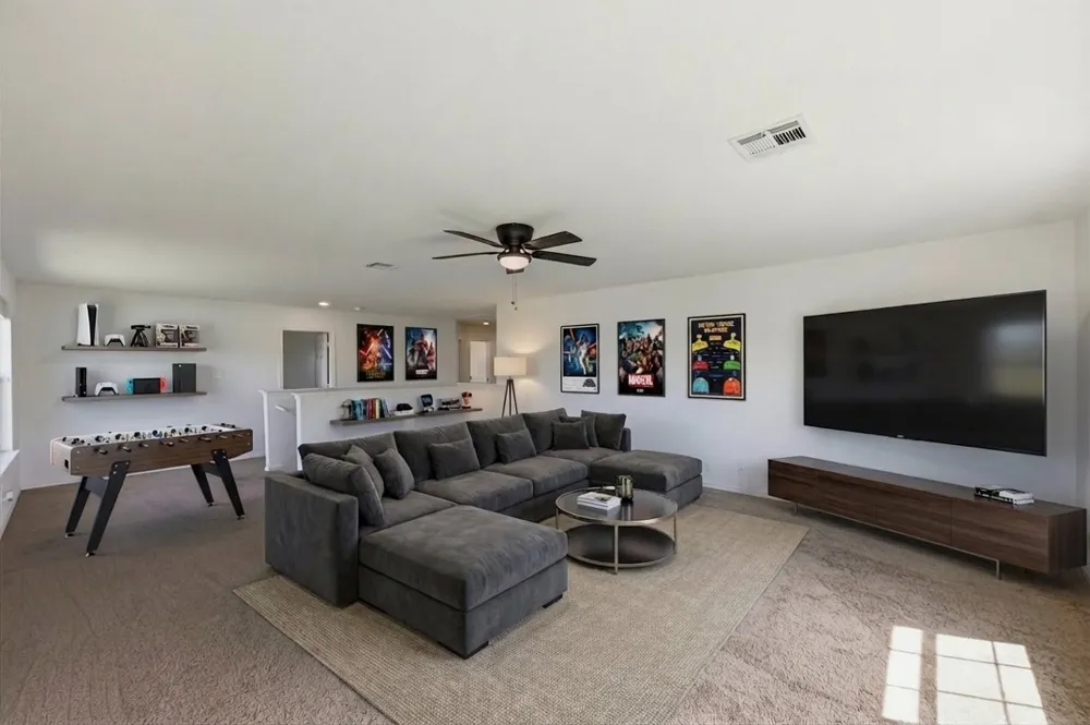 380 Apricot Drive Kyle, TX 78640