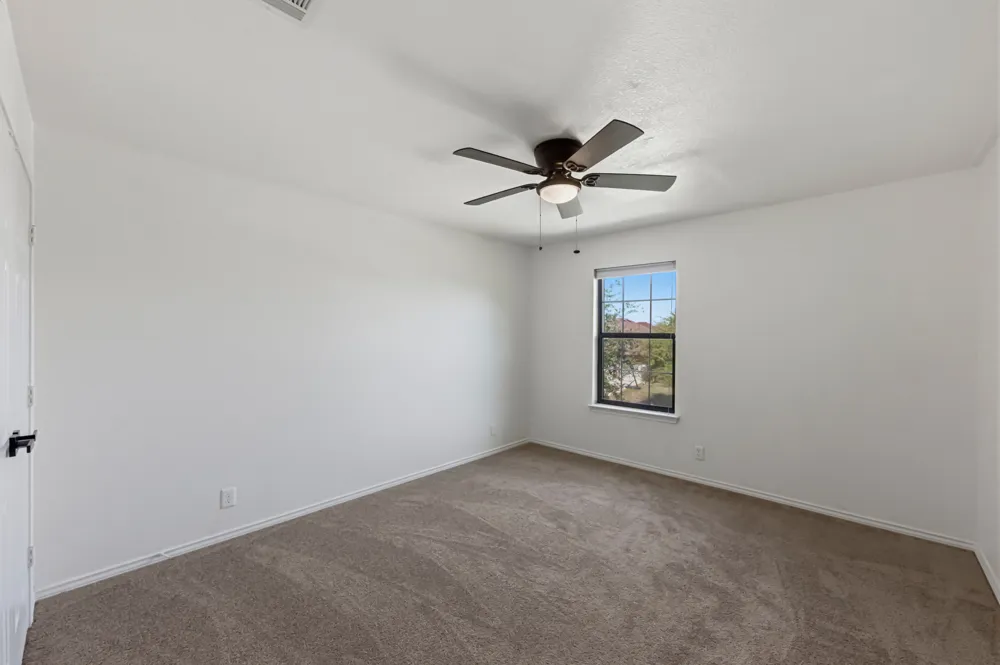 380 Apricot Drive Kyle, TX 78640
