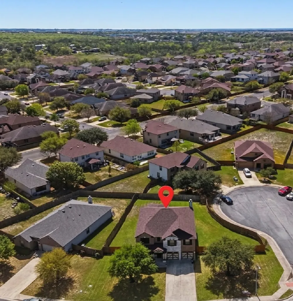 380 Apricot Drive Kyle, TX 78640