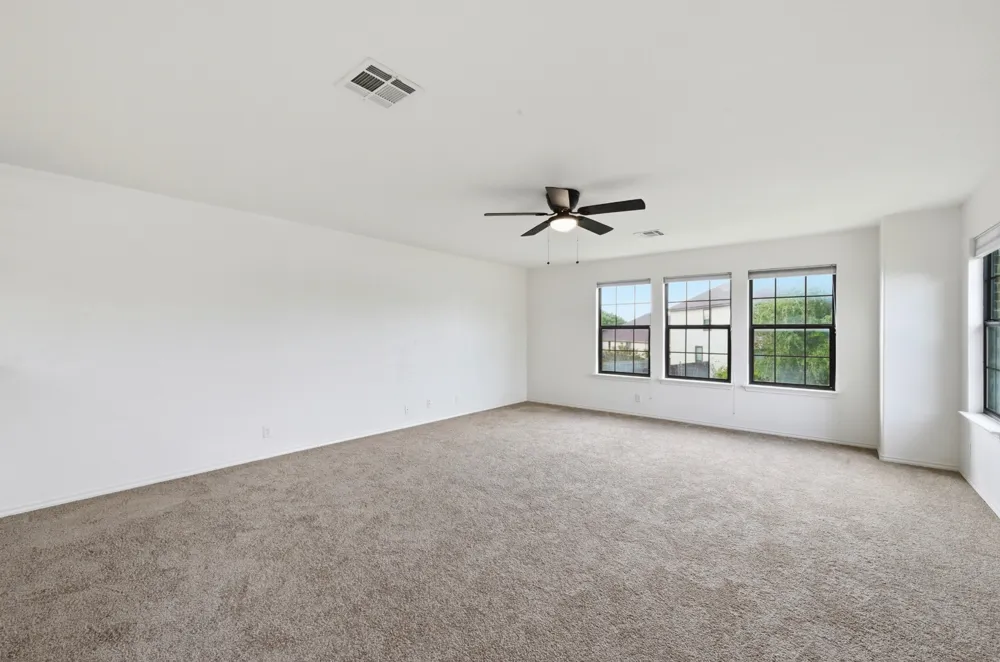 380 Apricot Drive Kyle, TX 78640