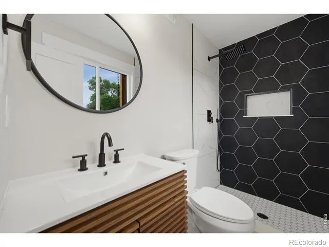 2938 Glendevey Drive Loveland, CO 80538