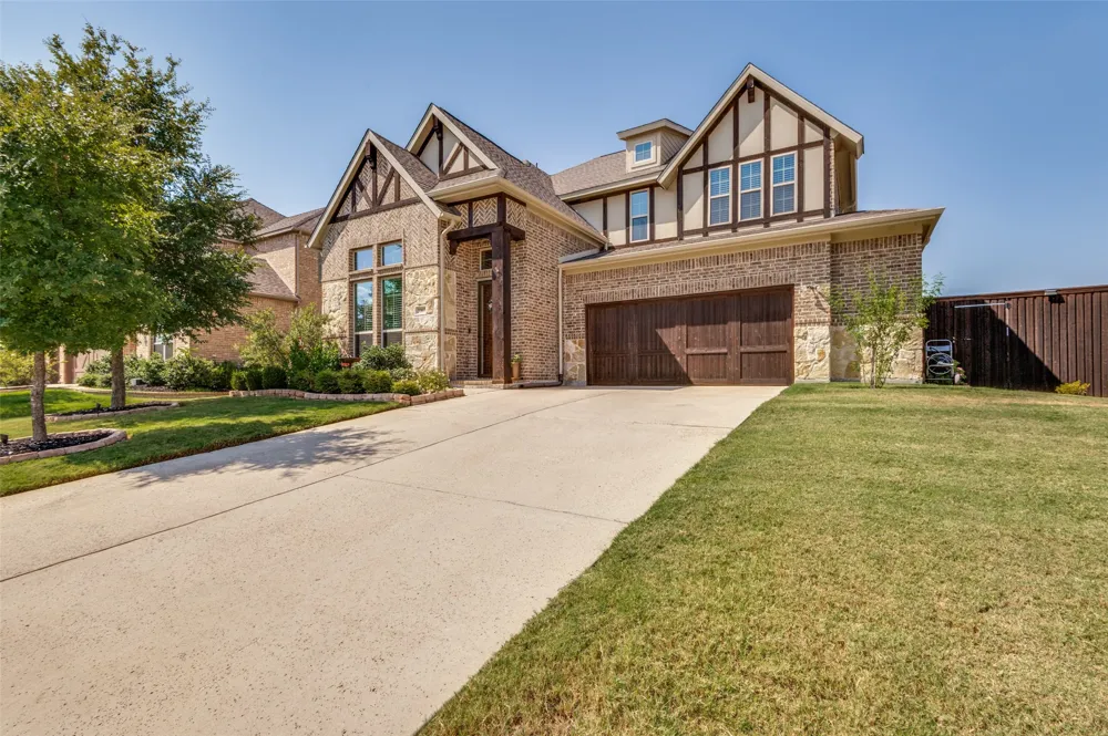 3307 Willow Brook Drive Mansfield, TX 76063