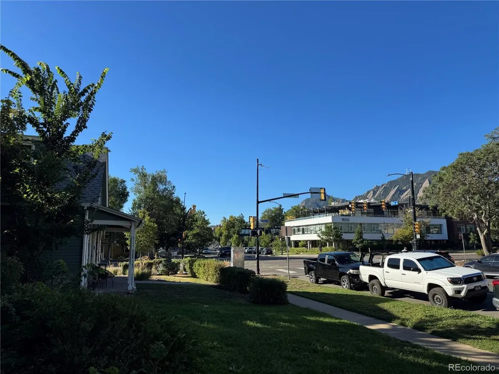 1812 17th Street #104S Boulder, CO 80302