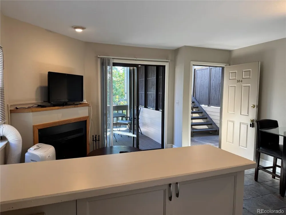 1812 17th Street #104S Boulder, CO 80302