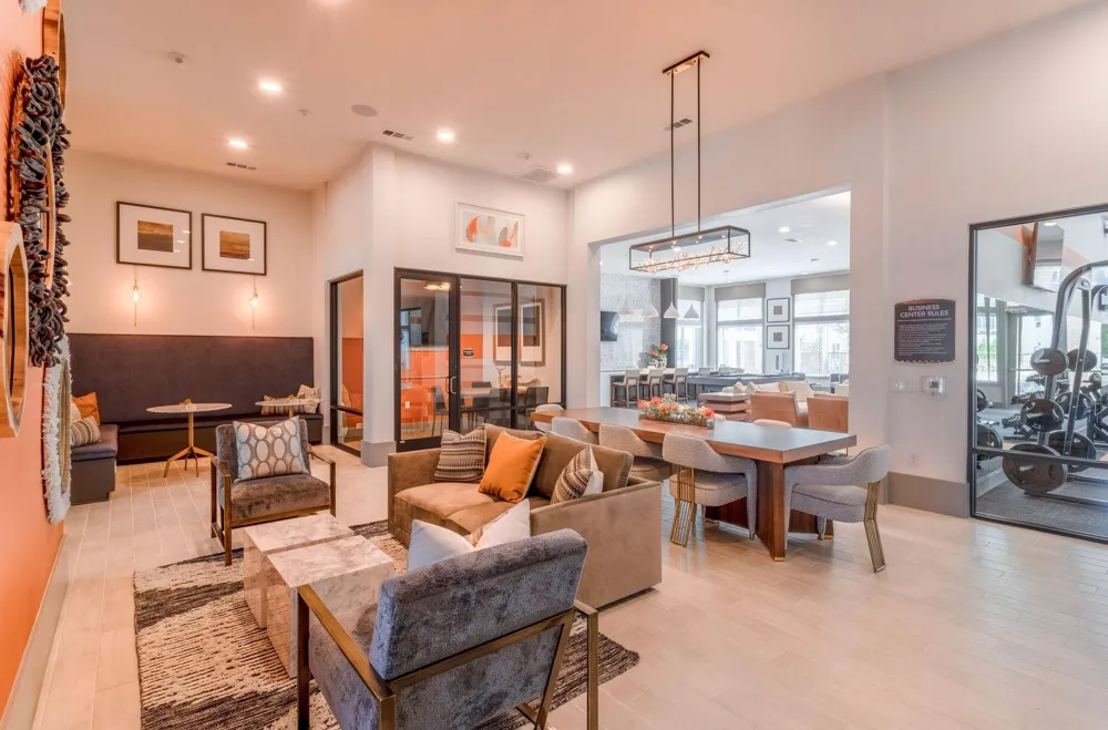 13939 Hillcroft Avenue #7206 Houston, TX 77085