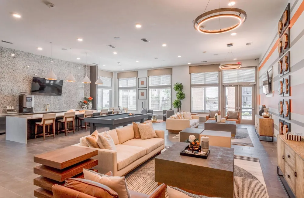 13939 Hillcroft Avenue #7206 Houston, TX 77085