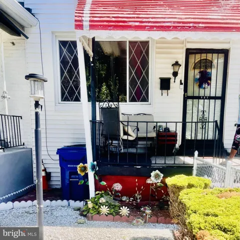 805 SPEDDEN STREET