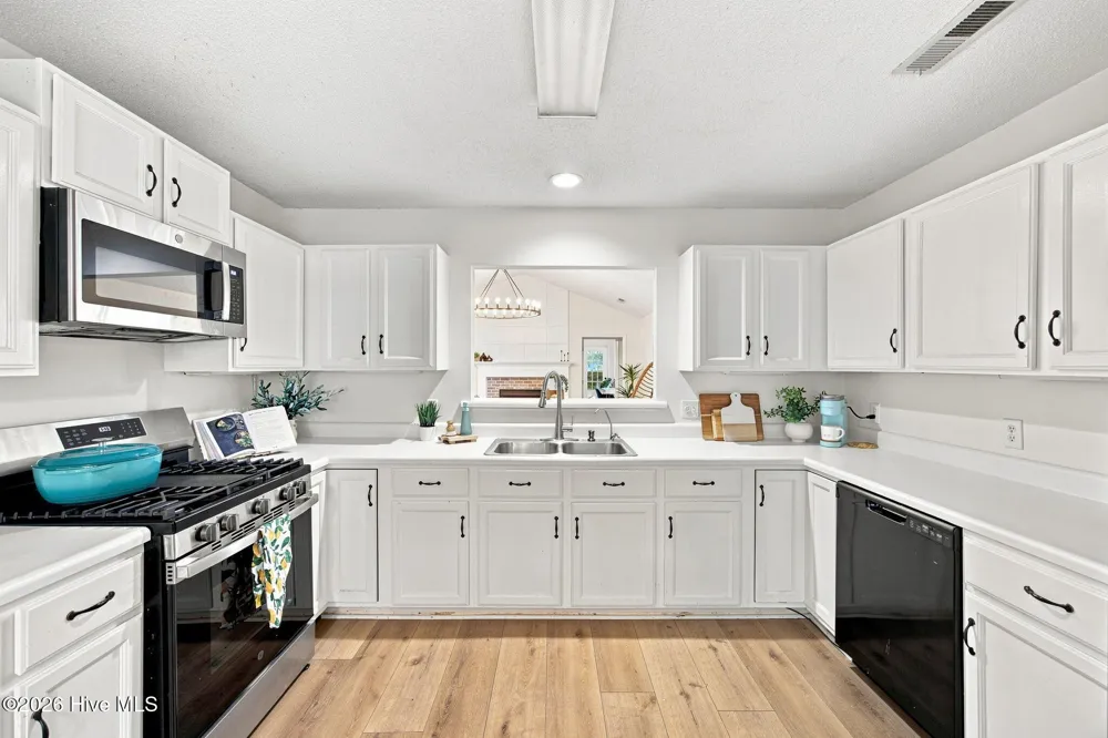702 William And Mary Place Wilmington, NC 28409