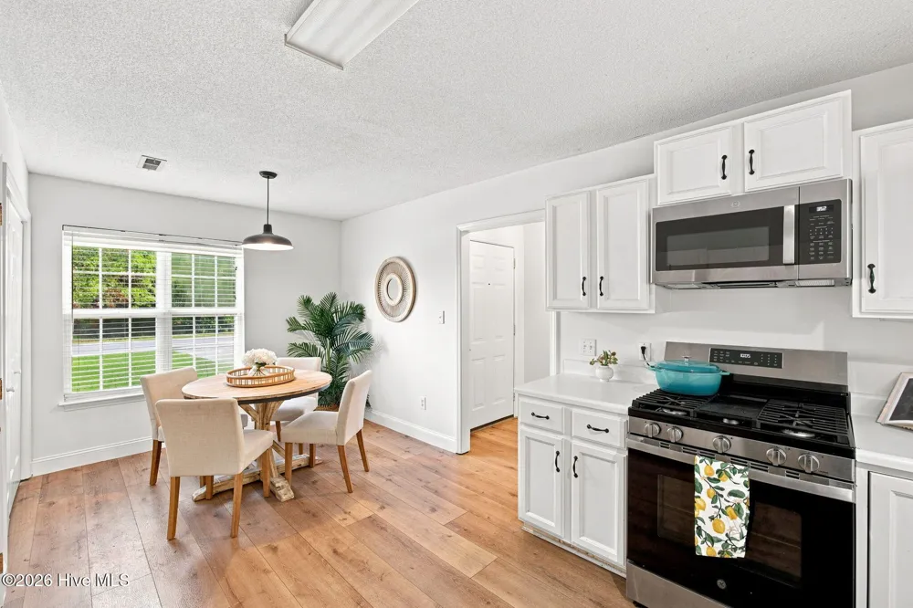 702 William And Mary Place Wilmington, NC 28409