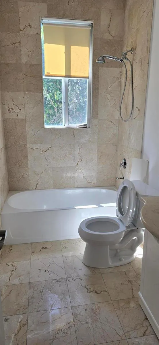 635 NE 11th Avenue Fort Lauderdale, FL 33304